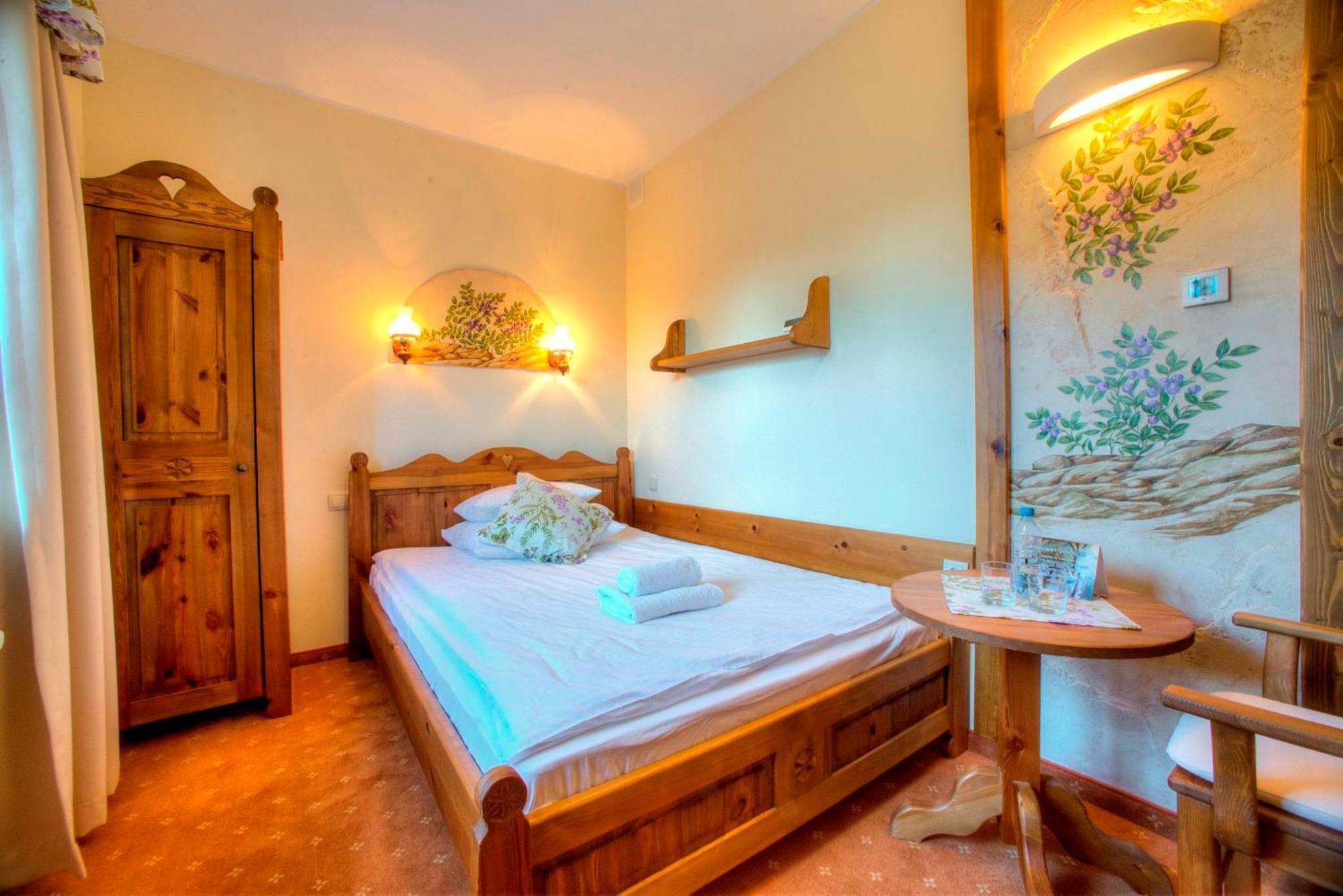Hotel Carpatia Bieszczadzki Gosciniec Wetlina Szoba fotó