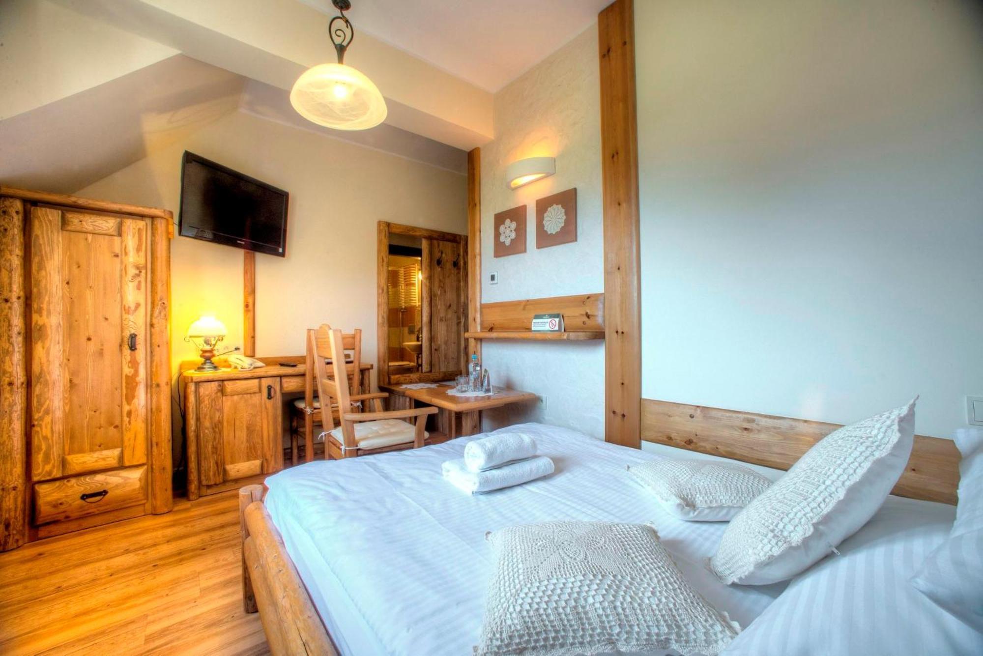 Hotel Carpatia Bieszczadzki Gosciniec Wetlina Szoba fotó